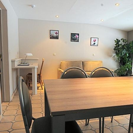 Hotel Le Joli Bois วอเตอร์ลู ห้อง รูปภาพ