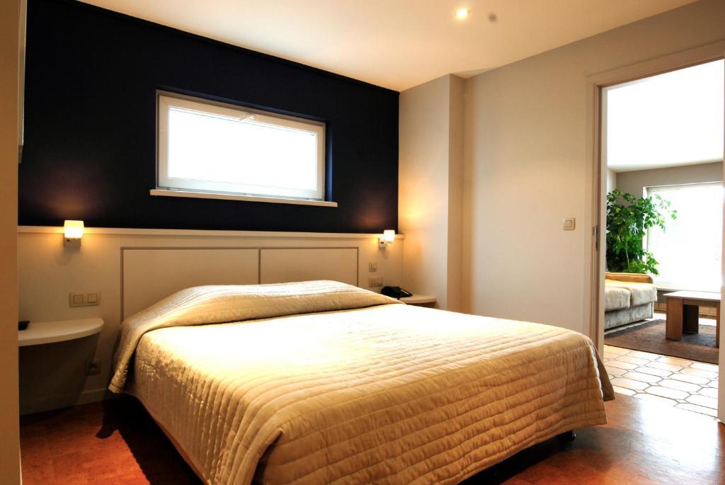 Hotel Le Joli Bois วอเตอร์ลู ห้อง รูปภาพ